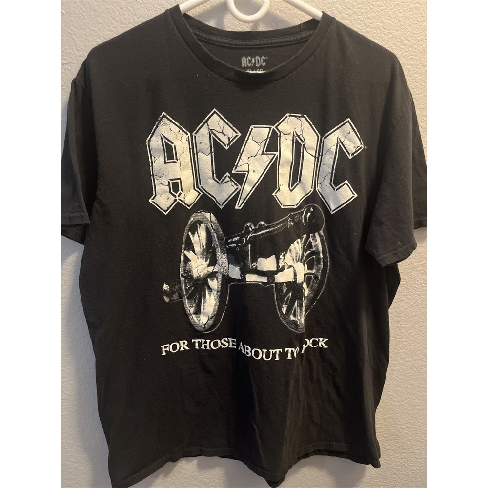 AC/DC Black Graphic Short Sleeve Tee Size X-Large